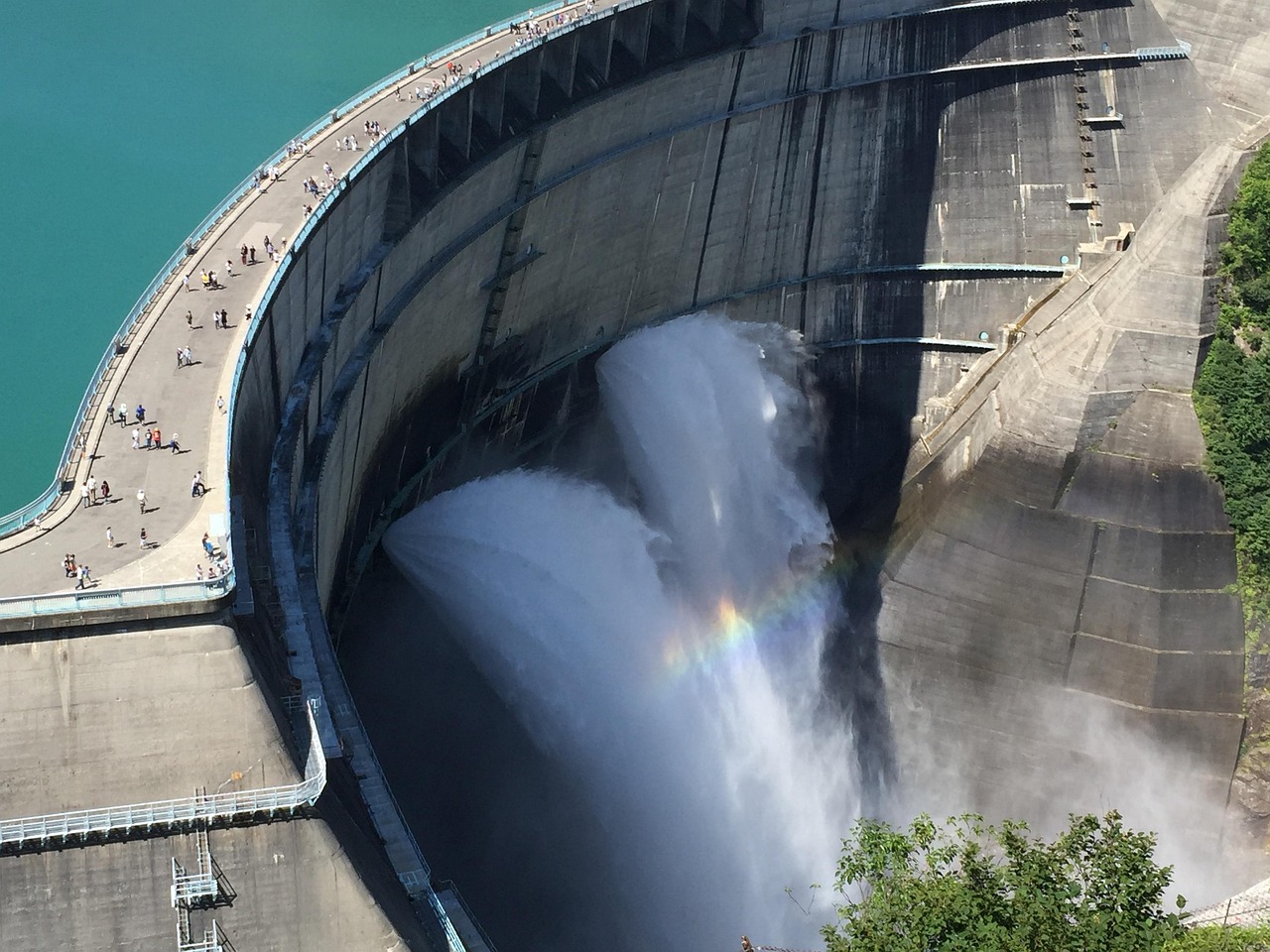 绵阳防汛最新信息，绵阳防汛最新动态：降雨、河流水位、应对措施及未来天气预测