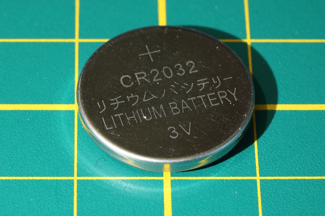 cr2025使用时间，CR2025电池使用时间揭秘