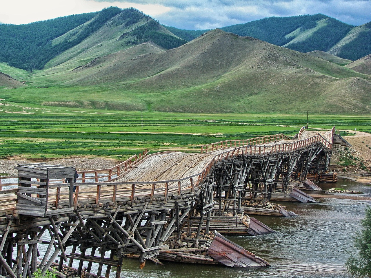 林芝生态旅游的发展成果·实时报道，林芝生态旅游发展成果实时更新，生态旅游成果展示与报道